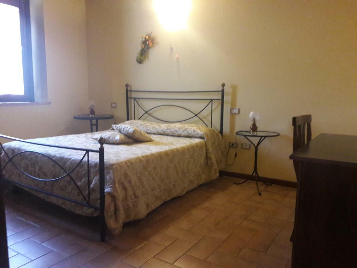 Affittacamere Da Laura Silvi Orvieto Extérieur photo